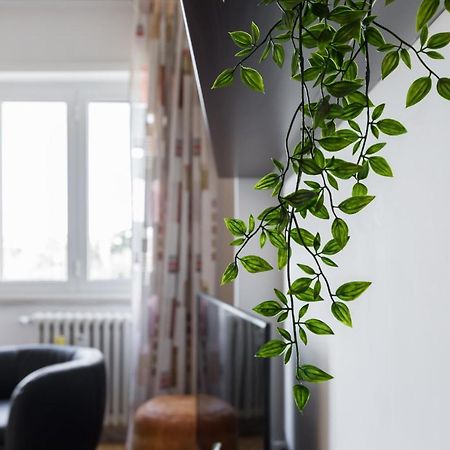 Amoretti Apartment, 6 persone, 3 camere, 2 bagni, balcone, Wi-Fi, Metro B Monti Tiburtini Roma Esterno foto