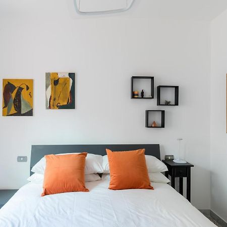 Amoretti Apartment, 6 persone, 3 camere, 2 bagni, balcone, Wi-Fi, Metro B Monti Tiburtini Roma Esterno foto