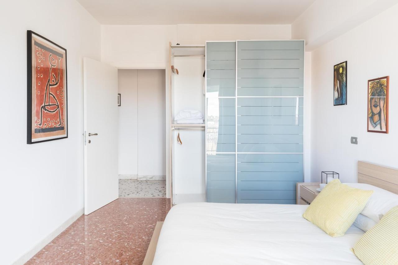 Amoretti Apartment, 6 persone, 3 camere, 2 bagni, balcone, Wi-Fi, Metro B Monti Tiburtini Roma Esterno foto
