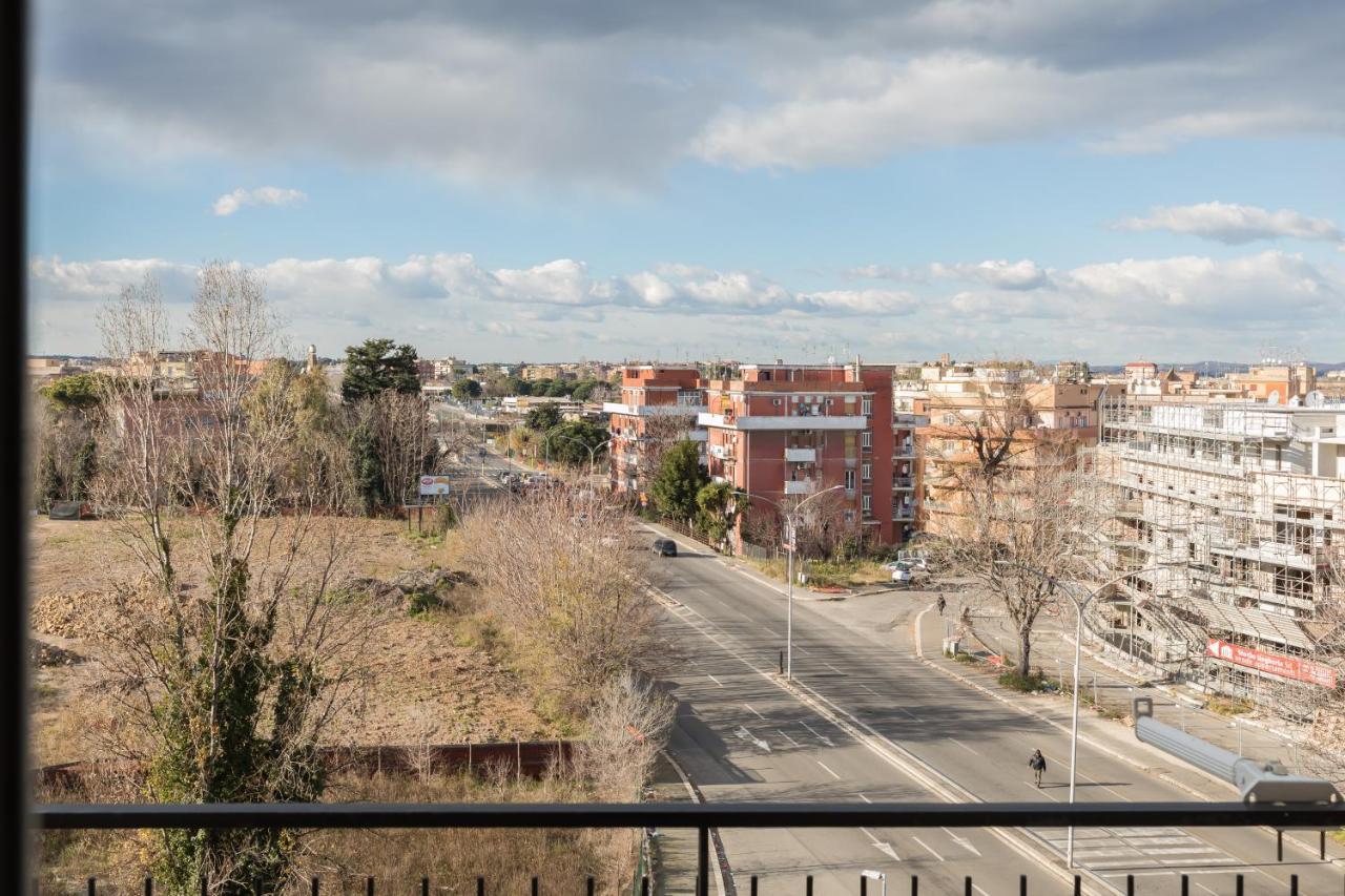 Amoretti Apartment, 6 persone, 3 camere, 2 bagni, balcone, Wi-Fi, Metro B Monti Tiburtini Roma Esterno foto
