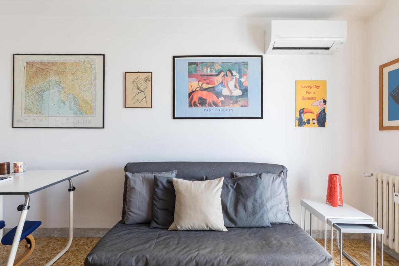 Amoretti Apartment, 6 persone, 3 camere, 2 bagni, balcone, Wi-Fi, Metro B Monti Tiburtini Roma Esterno foto