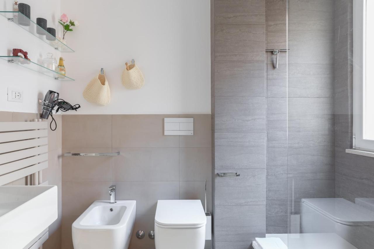 Amoretti Apartment, 6 persone, 3 camere, 2 bagni, balcone, Wi-Fi, Metro B Monti Tiburtini Roma Esterno foto