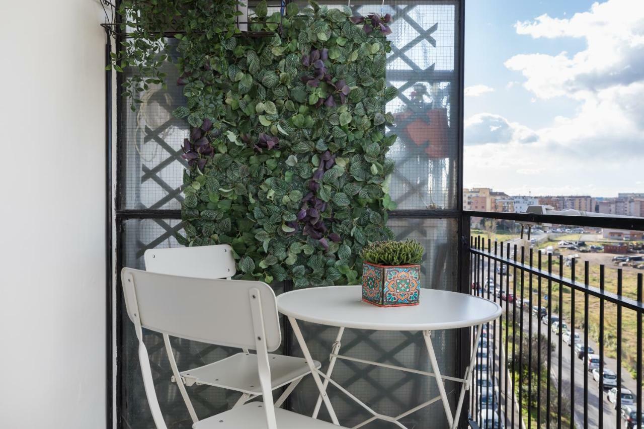 Amoretti Apartment, 6 persone, 3 camere, 2 bagni, balcone, Wi-Fi, Metro B Monti Tiburtini Roma Esterno foto